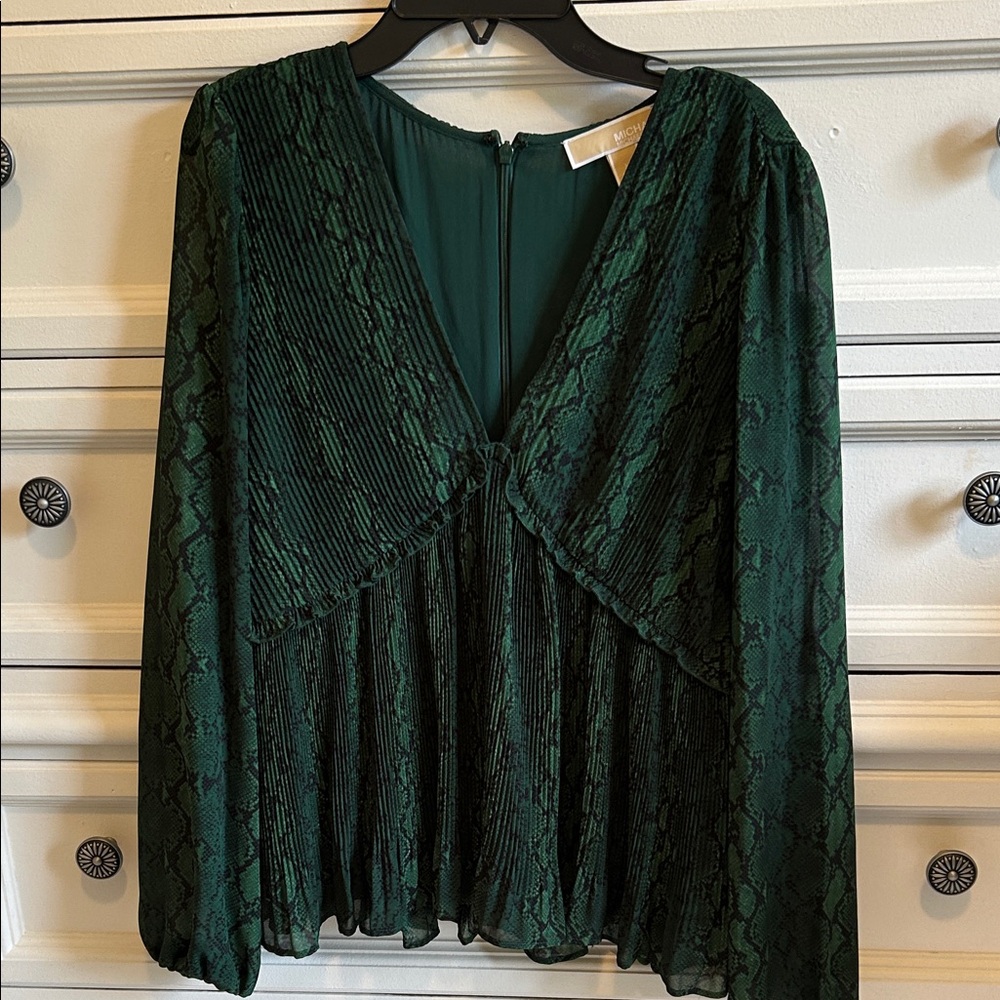 Michael Kors Green / Black snake skin Pleated Blouse